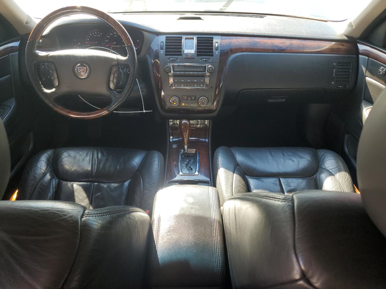 2008 Cadillac Dts VIN: 1G6KD57978U115362 Lot: 82428215