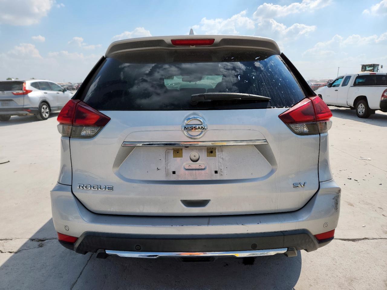 2019 Nissan Rogue S VIN: KNMAT2MT4KP547293 Lot: 82235625