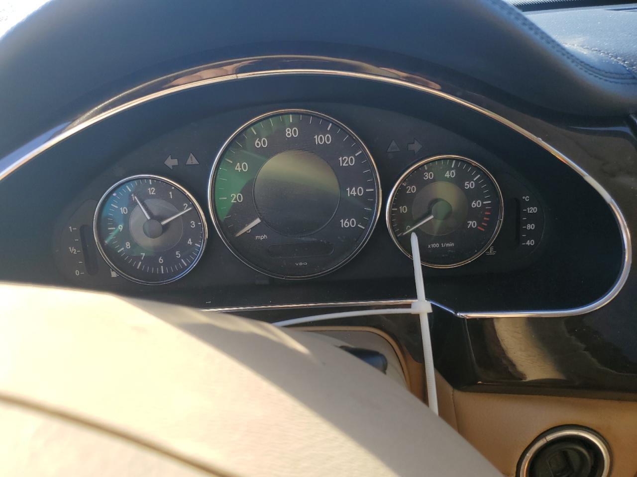 2007 Mercedes-Benz Cls 550 VIN: WDDDJ72XX7A087868 Lot: 82601505