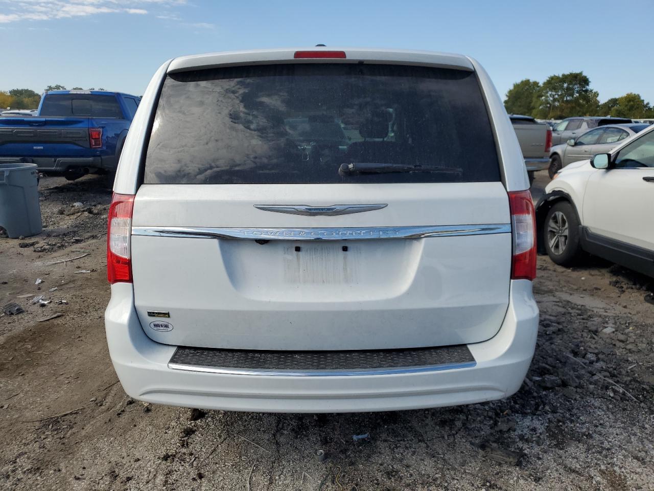 2016 Chrysler Town & Country Touring VIN: 2C4RC1BG3GR291110 Lot: 82487465
