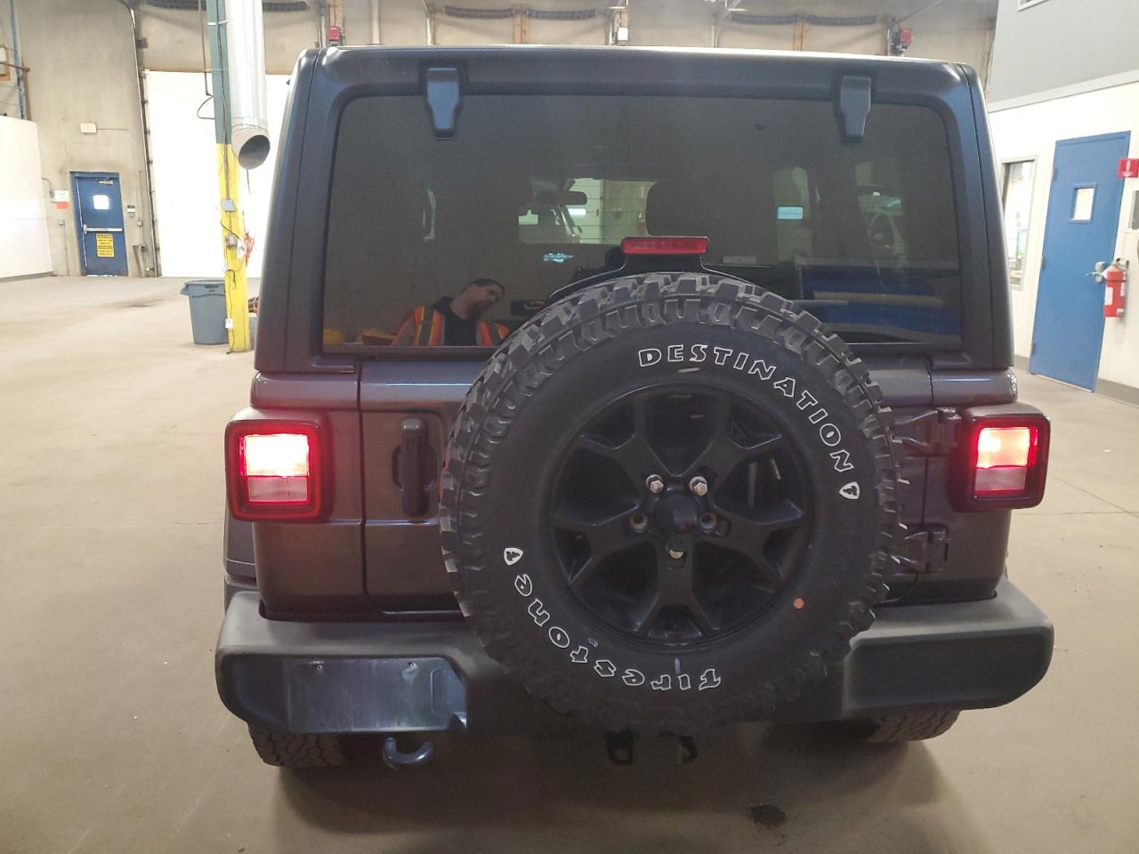 2021 Jeep Wrangler Unlimited Sport VIN: 1C4HJXDG5MW697636 Lot: 82388535