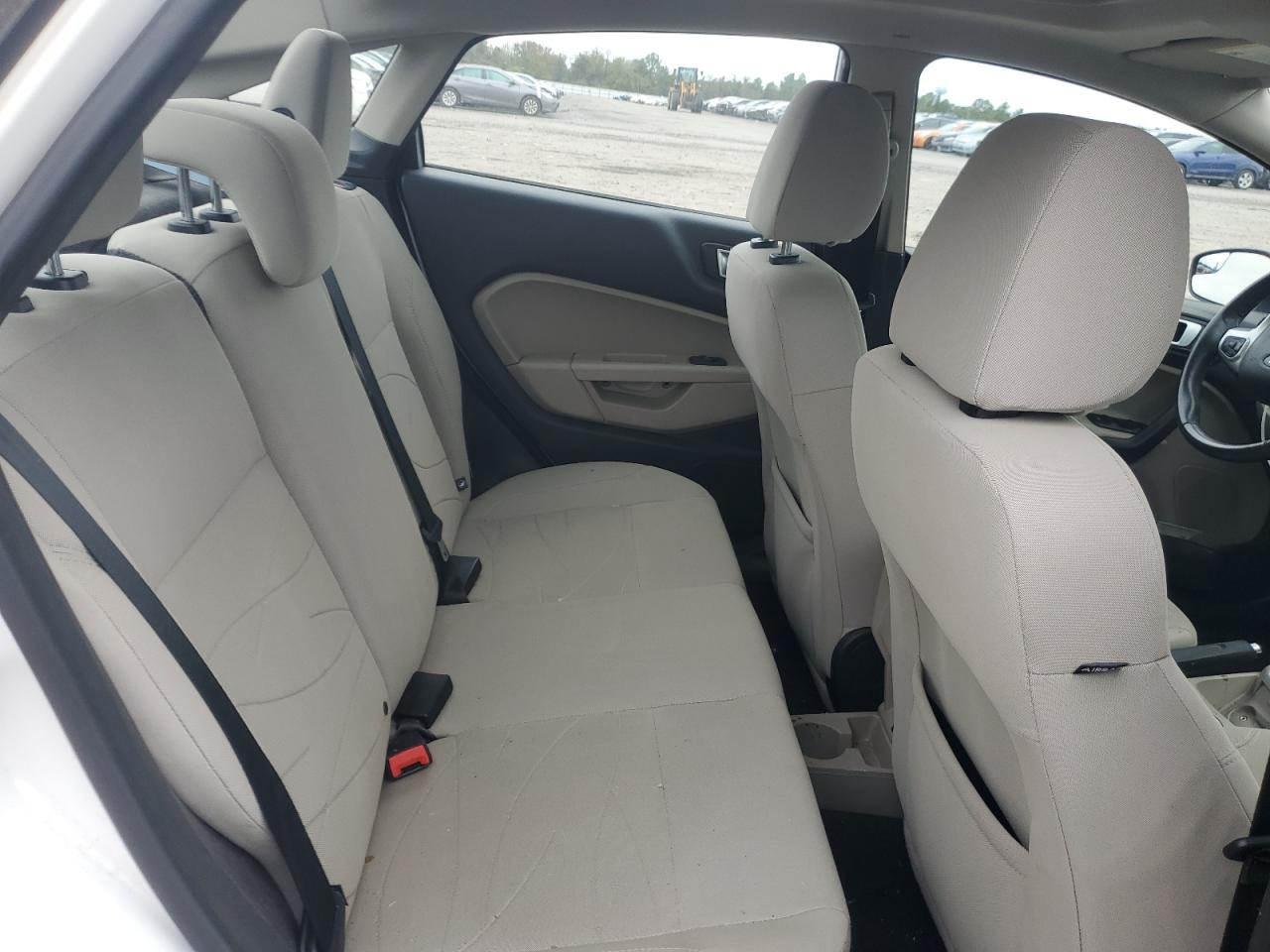 2015 Ford Fiesta Se VIN: 3FADP4BJ5FM220806 Lot: 85901515