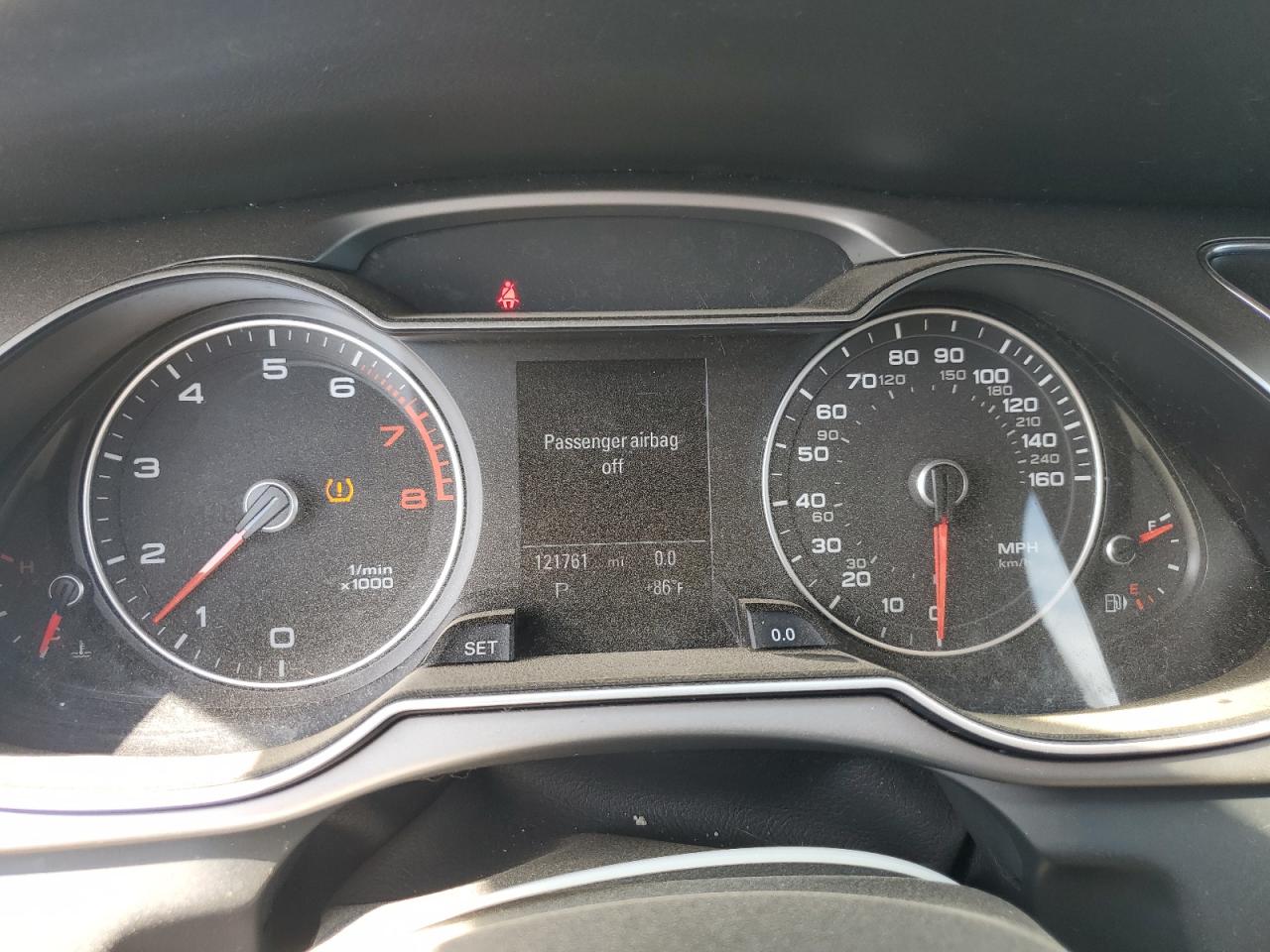 2014 Audi A4 Premium Plus VIN: WAUFFAFL0EN022975 Lot: 84953295