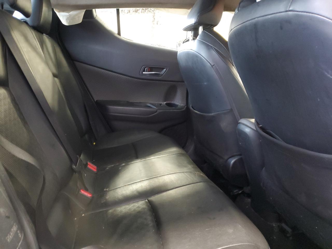 2020 Toyota C-Hr Xle VIN: JTNKHMBX3L1093092 Lot: 90421775