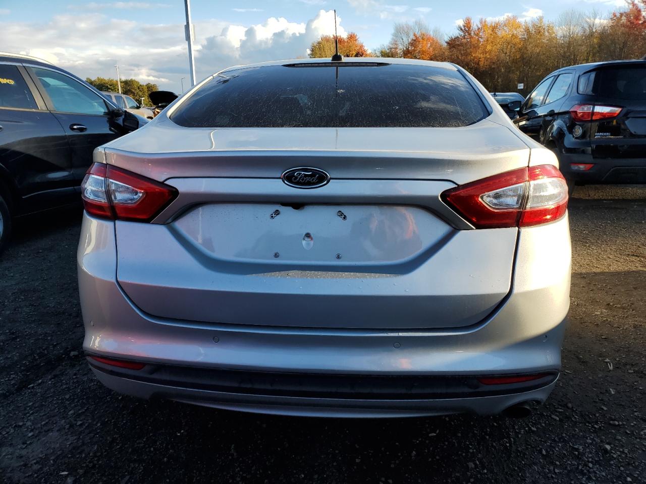 2016 Ford Fusion Se VIN: 3FA6P0HDXGR372751 Lot: 89861365