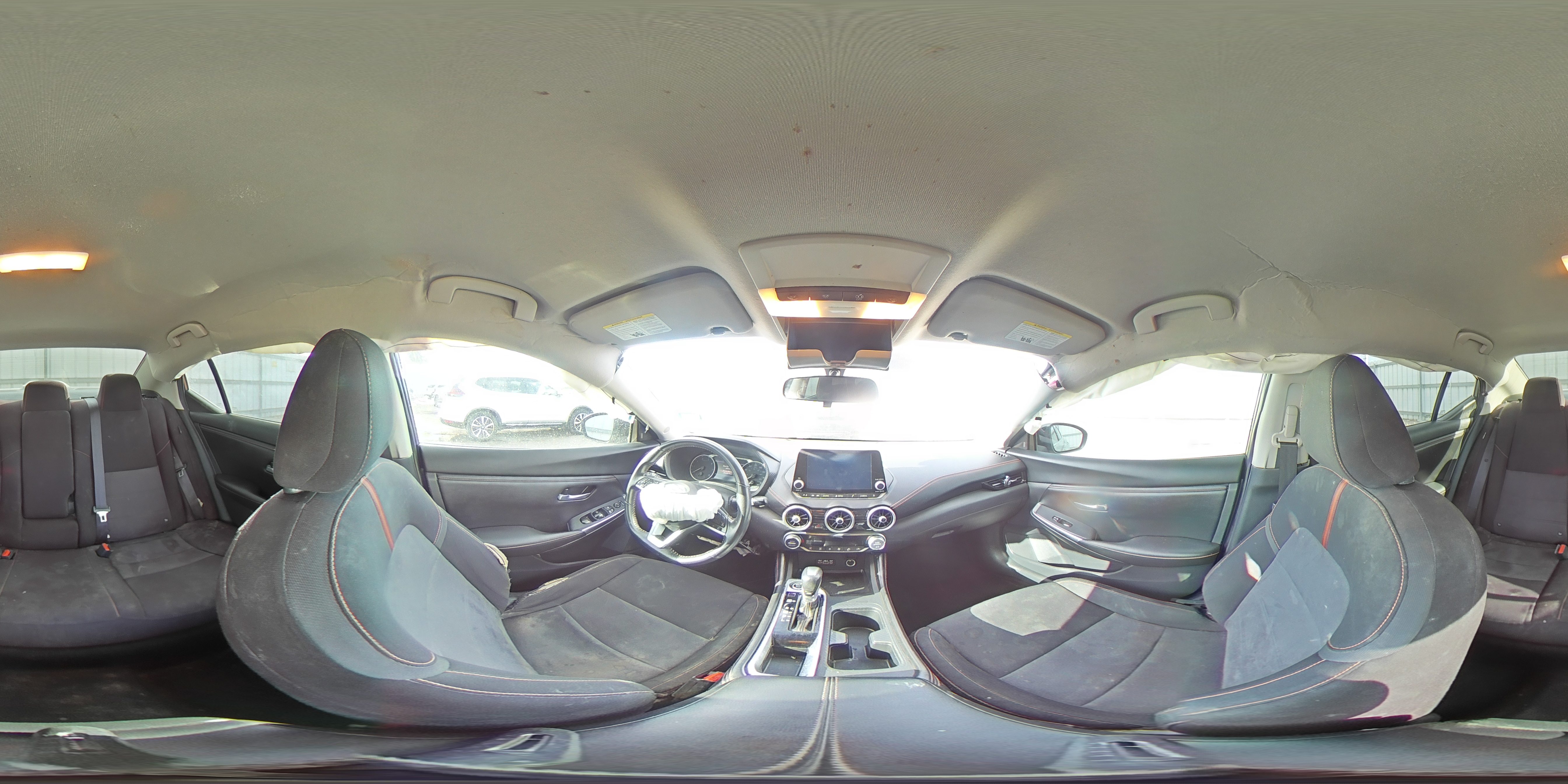 2022 Nissan Sentra Sr VIN: 3N1AB8DV2NY220923 Lot: 82325325