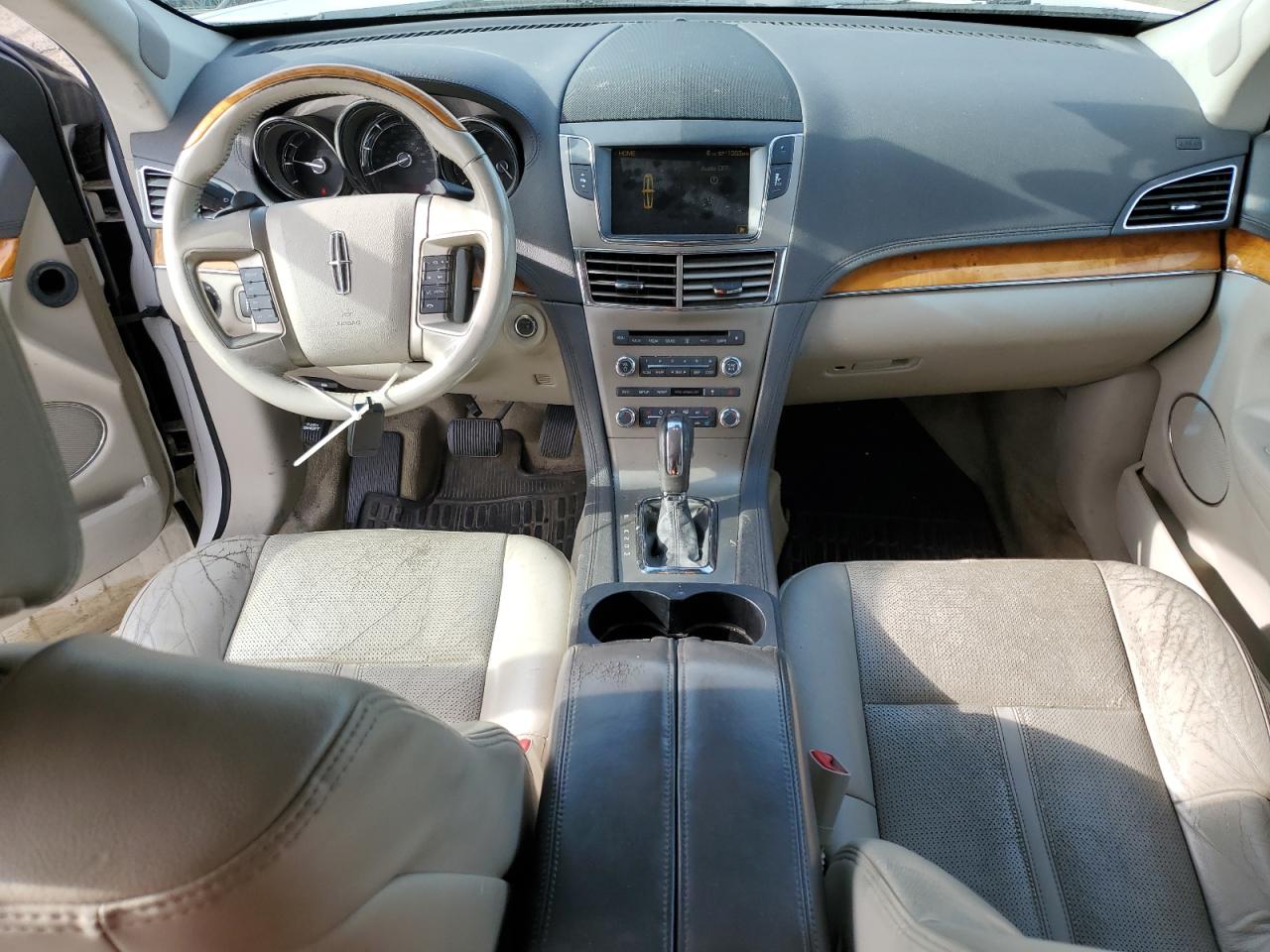 2010 Lincoln Mkt VIN: 2LMHJ5AR1ABJ14003 Lot: 86773465