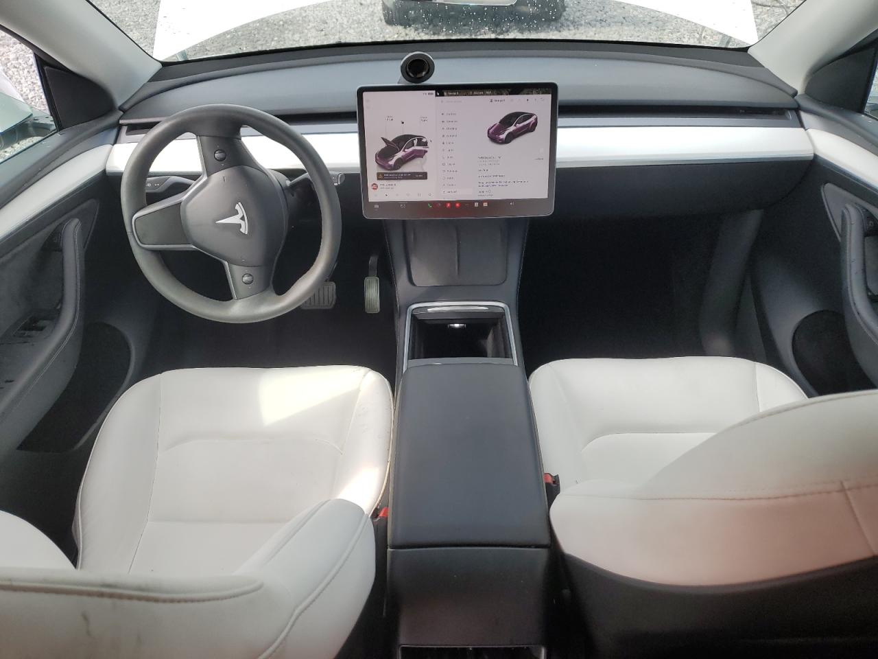 2024 Tesla Model Y VIN: 7SAYGAEE0RF206185 Lot: 90301435