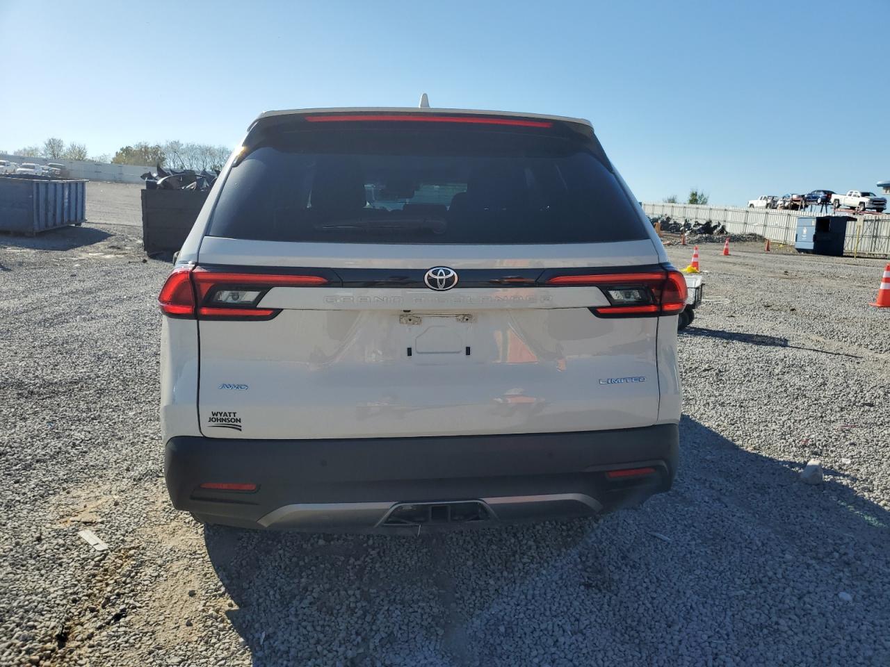 2024 Toyota Grand Highlander Xle VIN: 5TDAAAB5XRS065593 Lot: 86068355