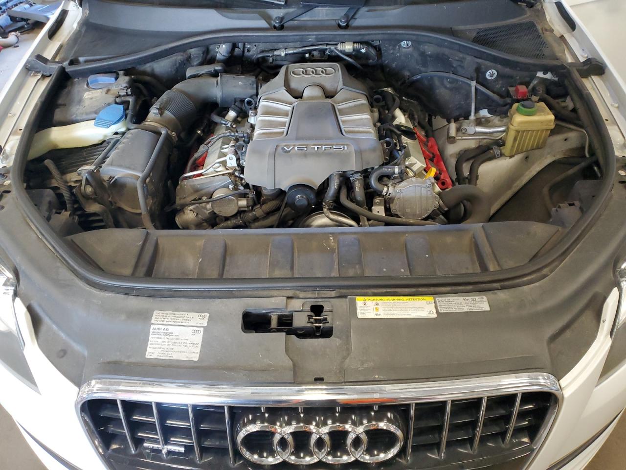 2015 Audi Q7 Premium Plus VIN: WA1LGBFE6FD024712 Lot: 84983775