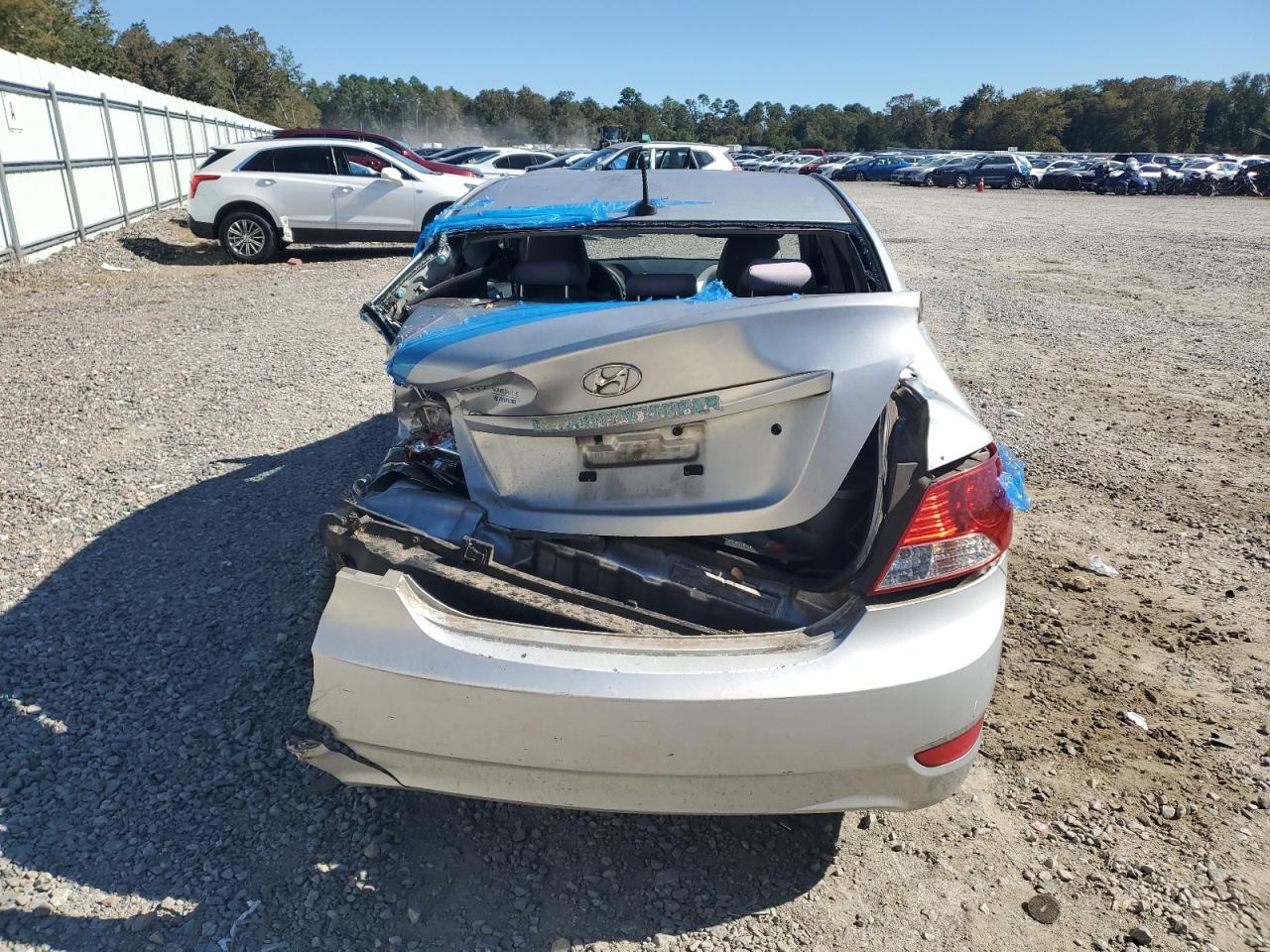 2013 Hyundai Accent Gls VIN: KMHCT4AE8DU425224 Lot: 87403635