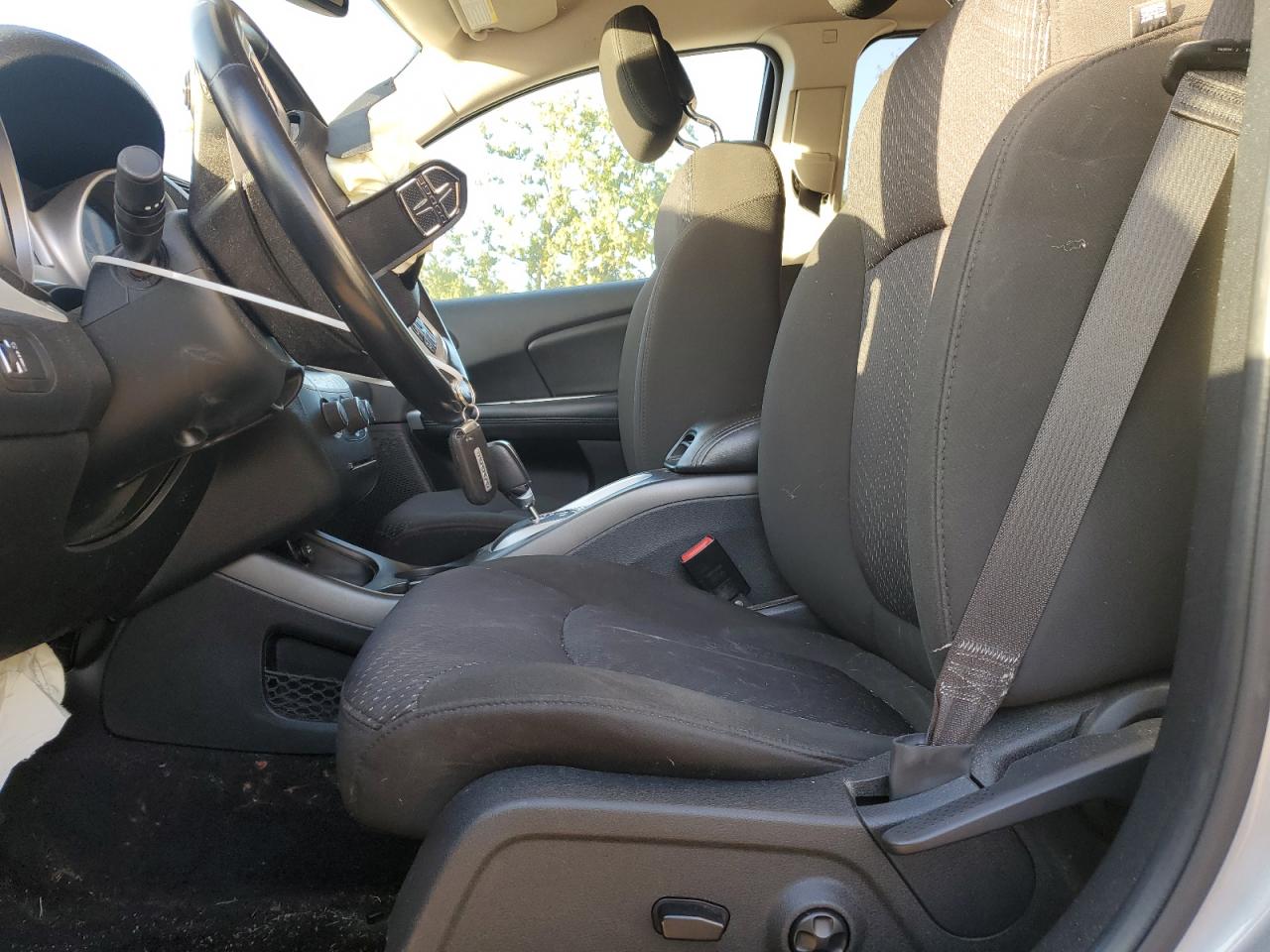 2020 Dodge Journey Se VIN: 3C4PDCAB3LT202133 Lot: 82187335