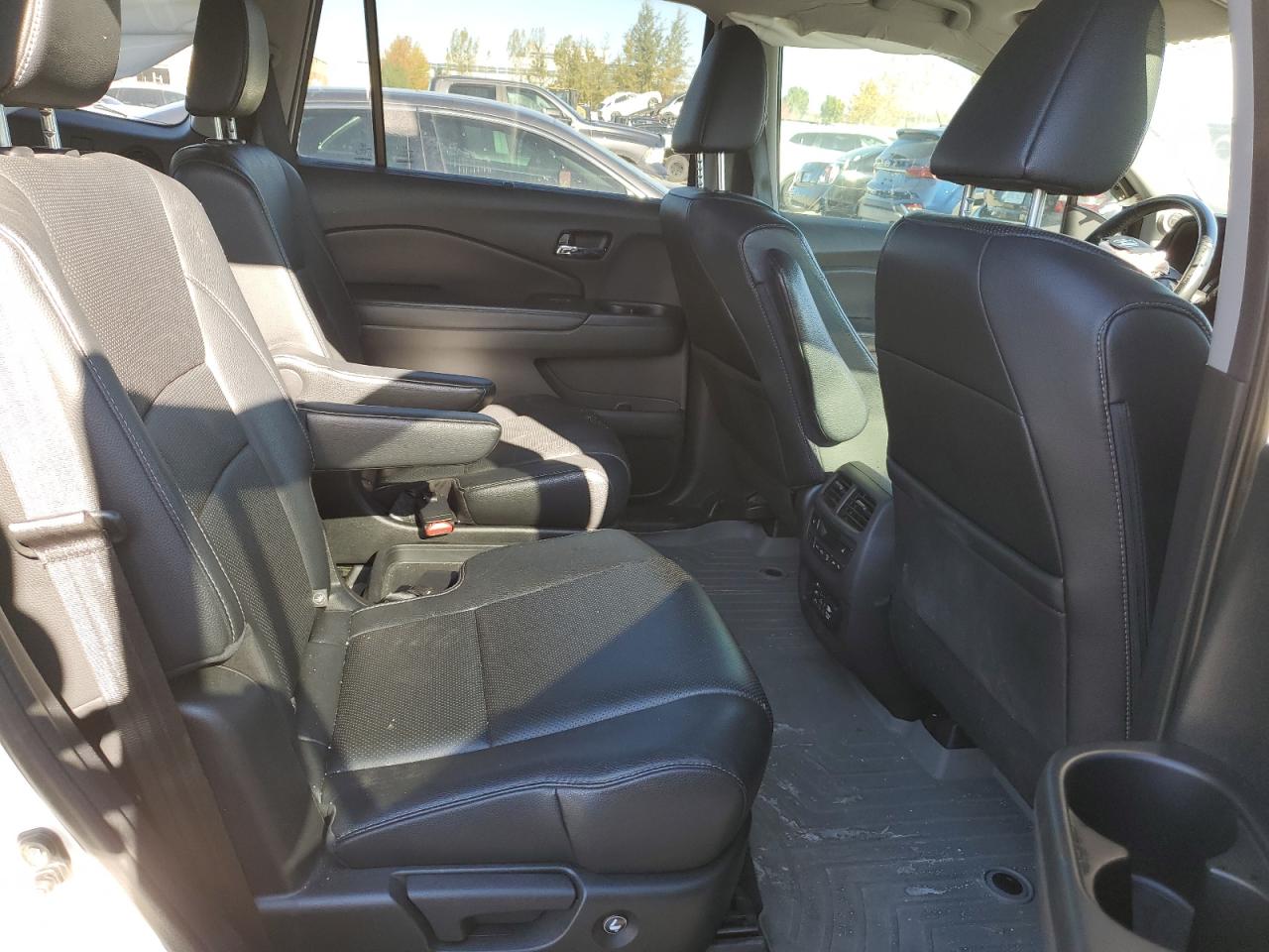 2016 Honda Pilot Touring VIN: 5FNYF6H98GB501186 Lot: 85890575