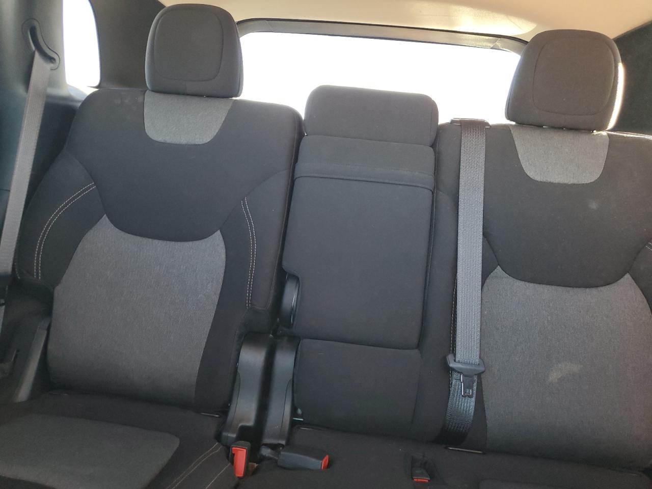 2017 Jeep Cherokee Sport VIN: 1C4PJLAS5HW547822 Lot: 89843445