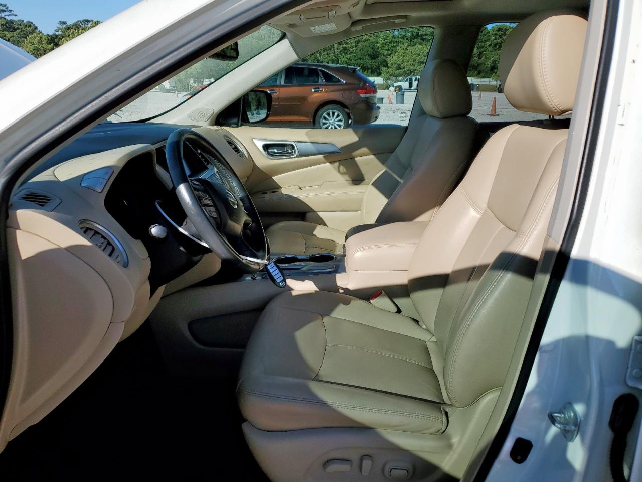 2017 Nissan Pathfinder S VIN: 5N1DR2MN0HC657217 Lot: 85732735