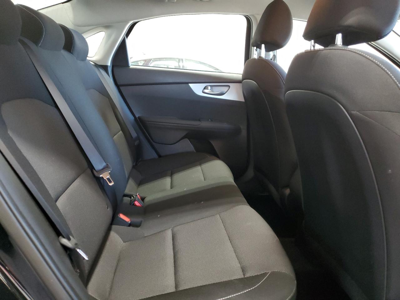 2023 Kia Forte Lx VIN: 3KPF24ADXPE674638 Lot: 86132245