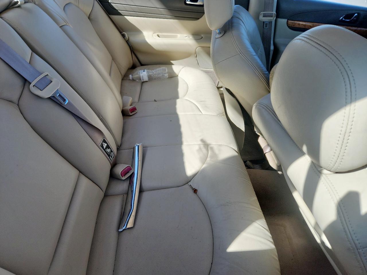 2000 Lincoln Continental VIN: 1LNHM97V0YY826403 Lot: 91001535