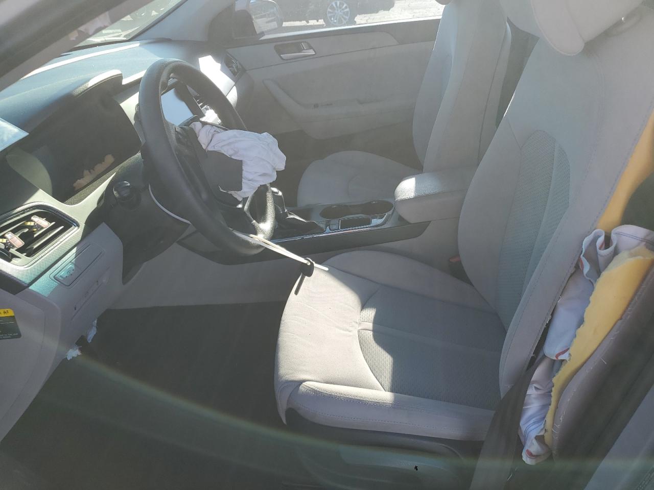 2017 Hyundai Sonata Se VIN: 5NPE24AF3HH440187 Lot: 84610265