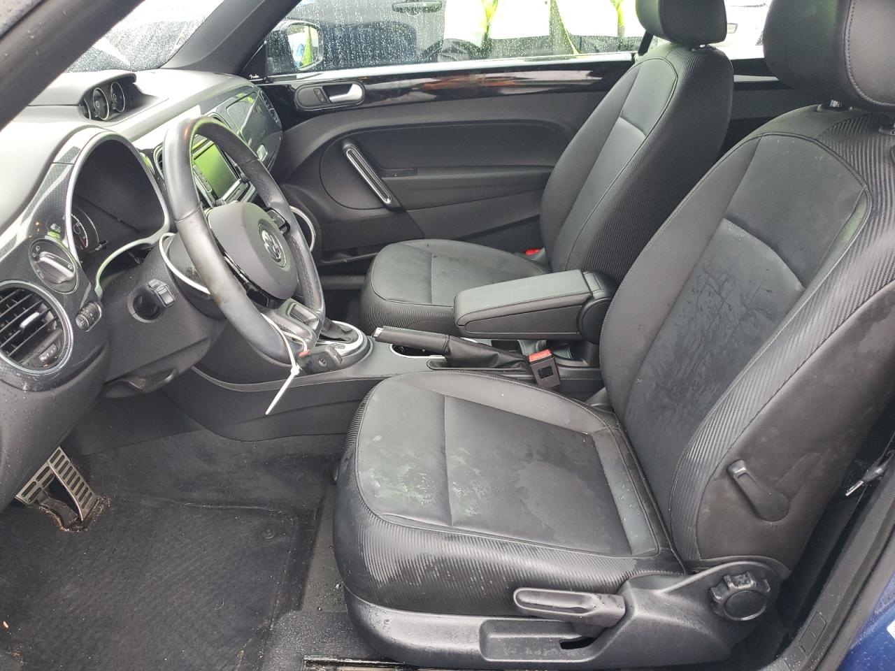 2015 Volkswagen Beetle R-Line VIN: 3VW7S7AT6FM802422 Lot: 81961365