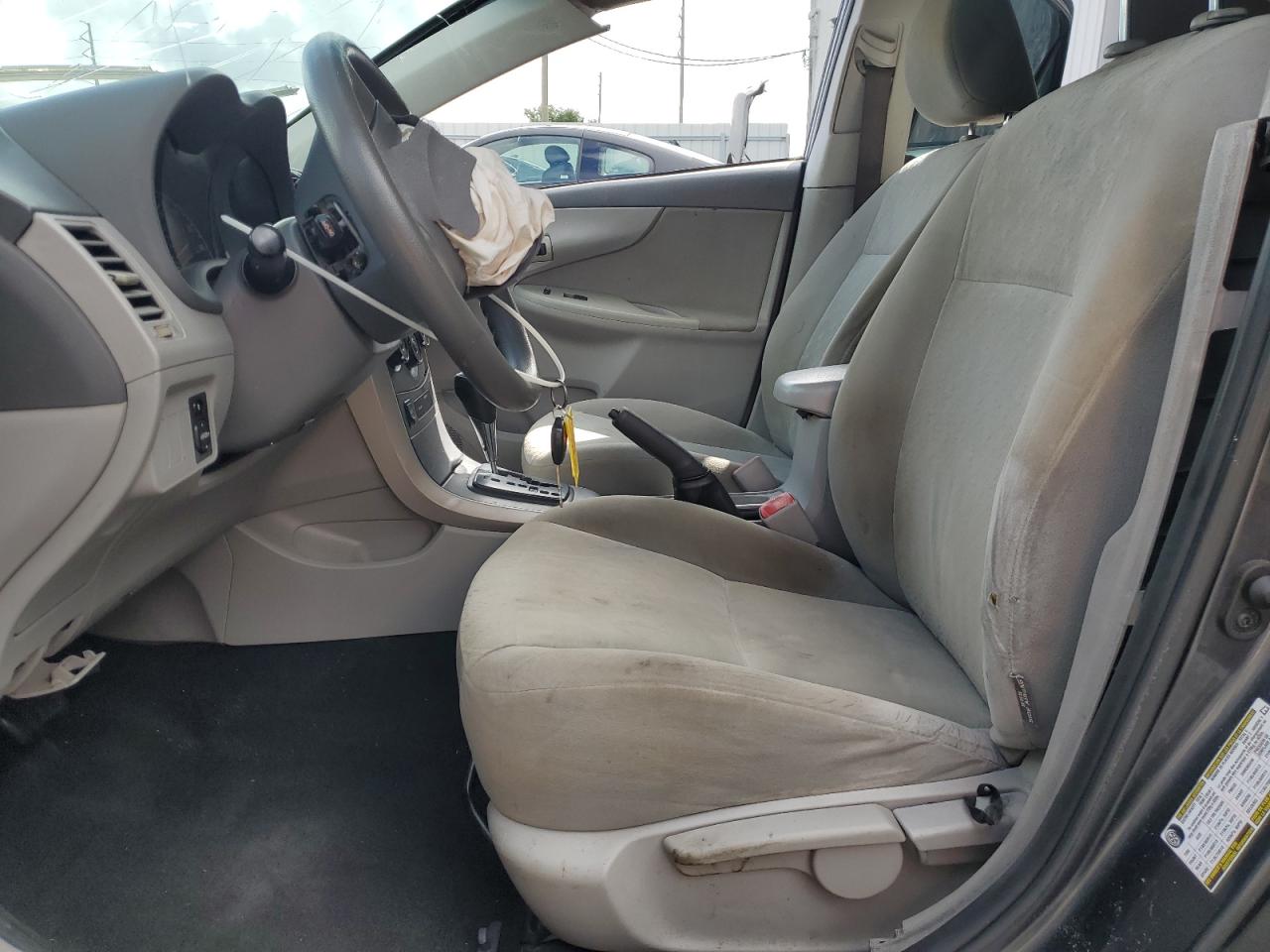 2009 Toyota Corolla Base VIN: 2T1BU40EX9C131052 Lot: 82328755