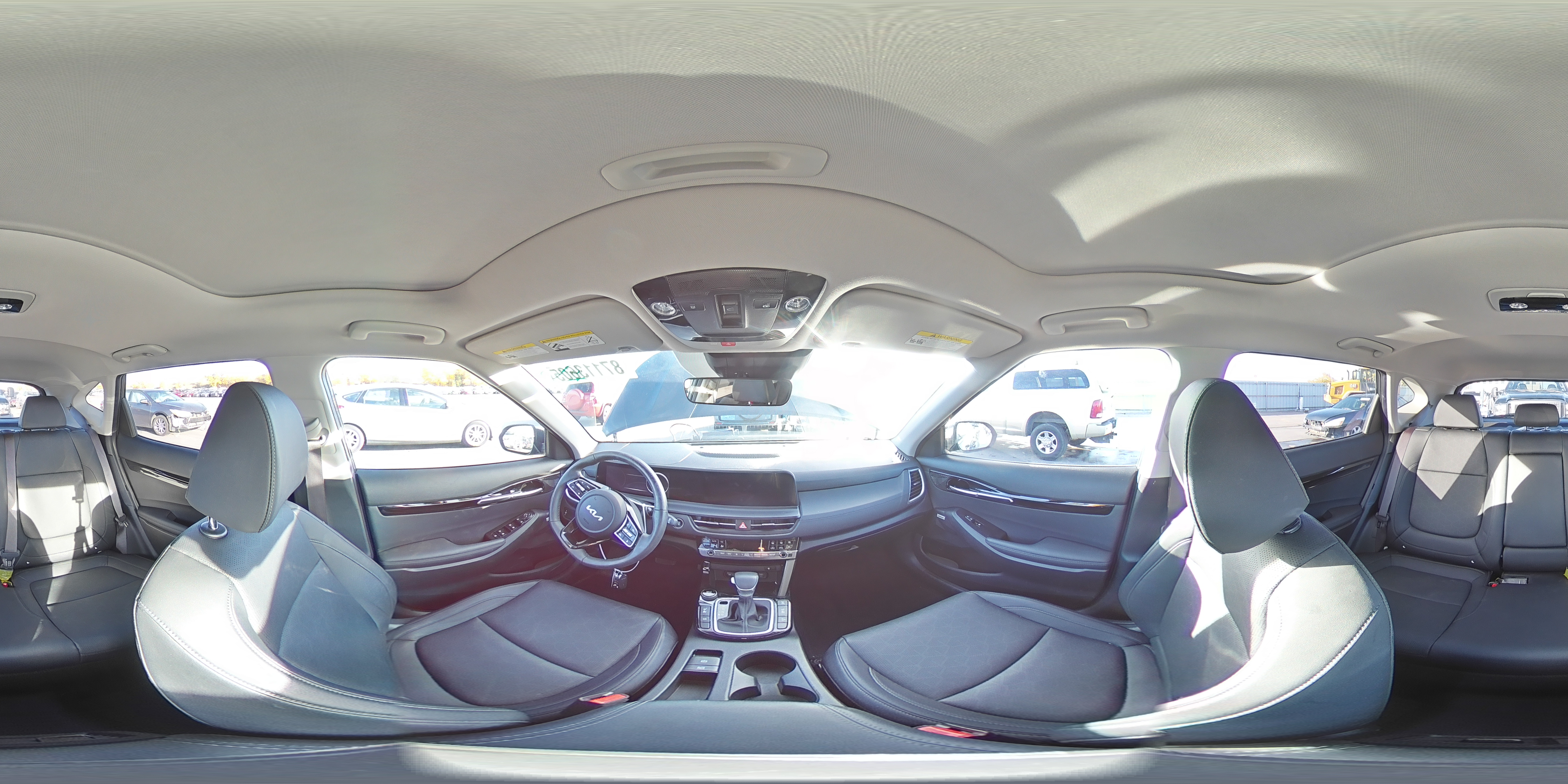 2024 Kia Seltos Sx VIN: KNDETCA77R7576361 Lot: 87113605