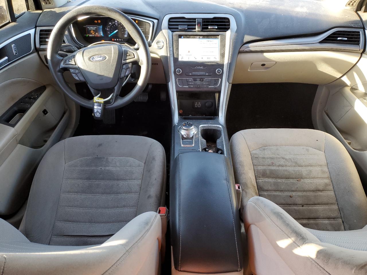 2019 Ford Fusion Se VIN: 3FA6P0LU2KR257657 Lot: 86133765