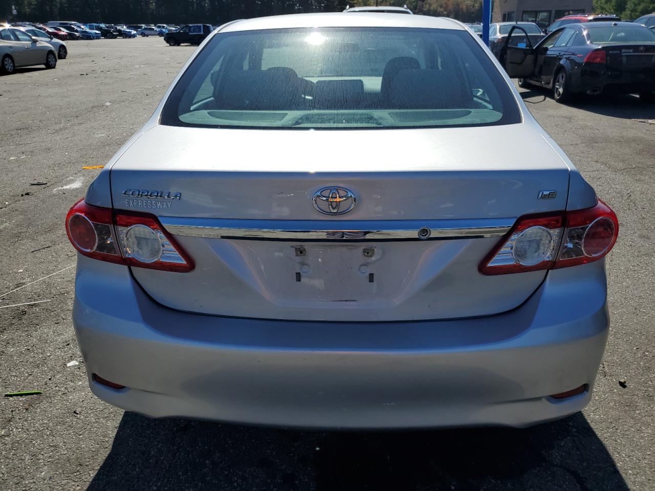 2013 Toyota Corolla Base VIN: 5YFBU4EE7DP186589 Lot: 82205205