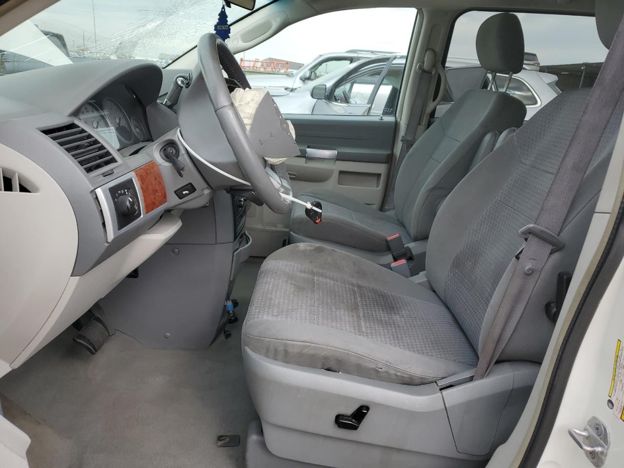 2008 Chrysler Town & Country Touring VIN: 2A8HR54P38R671539 Lot: 82411465