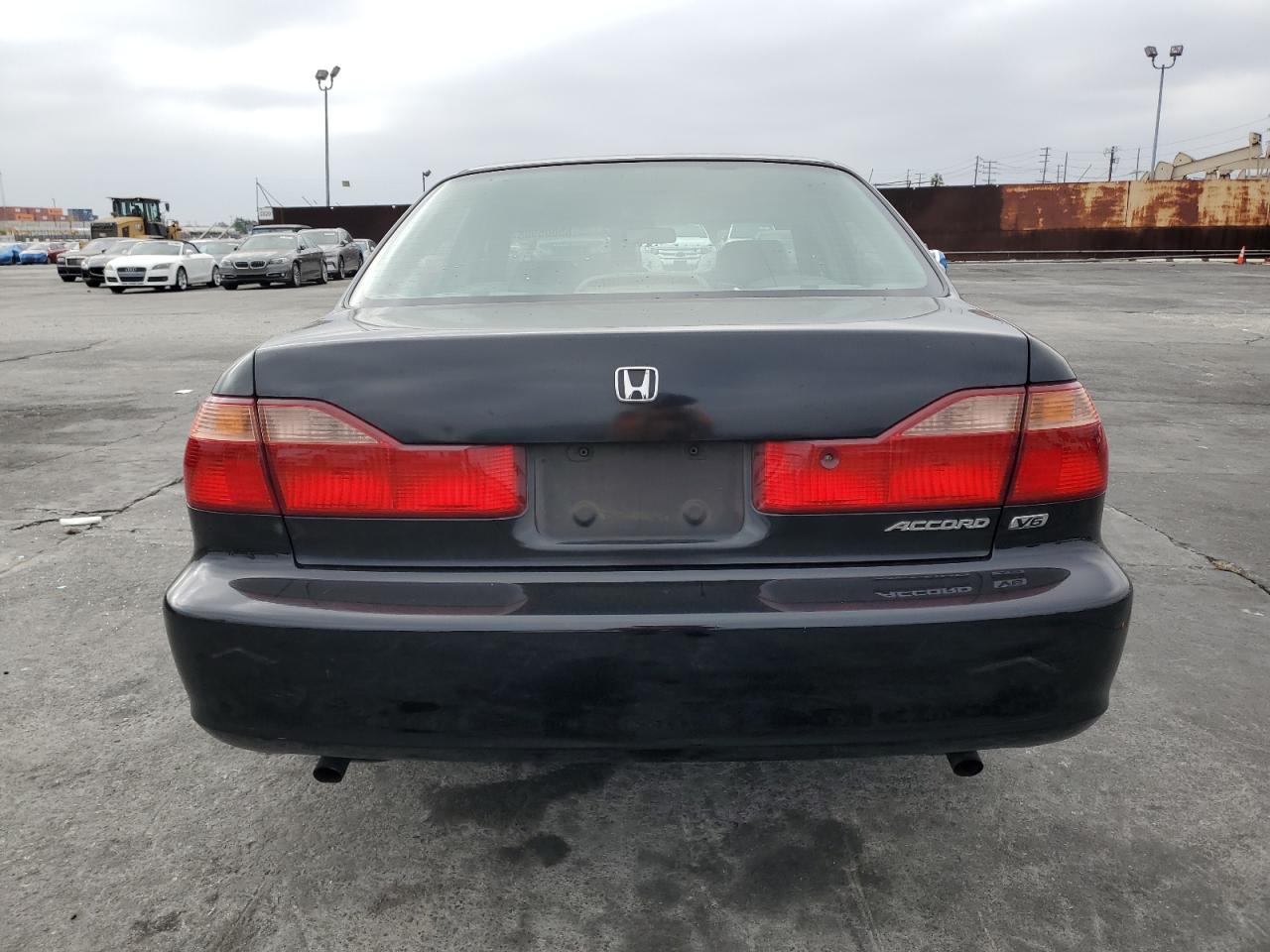 2000 Honda Accord Ex VIN: 1HGCG1651YA019004 Lot: 85005905