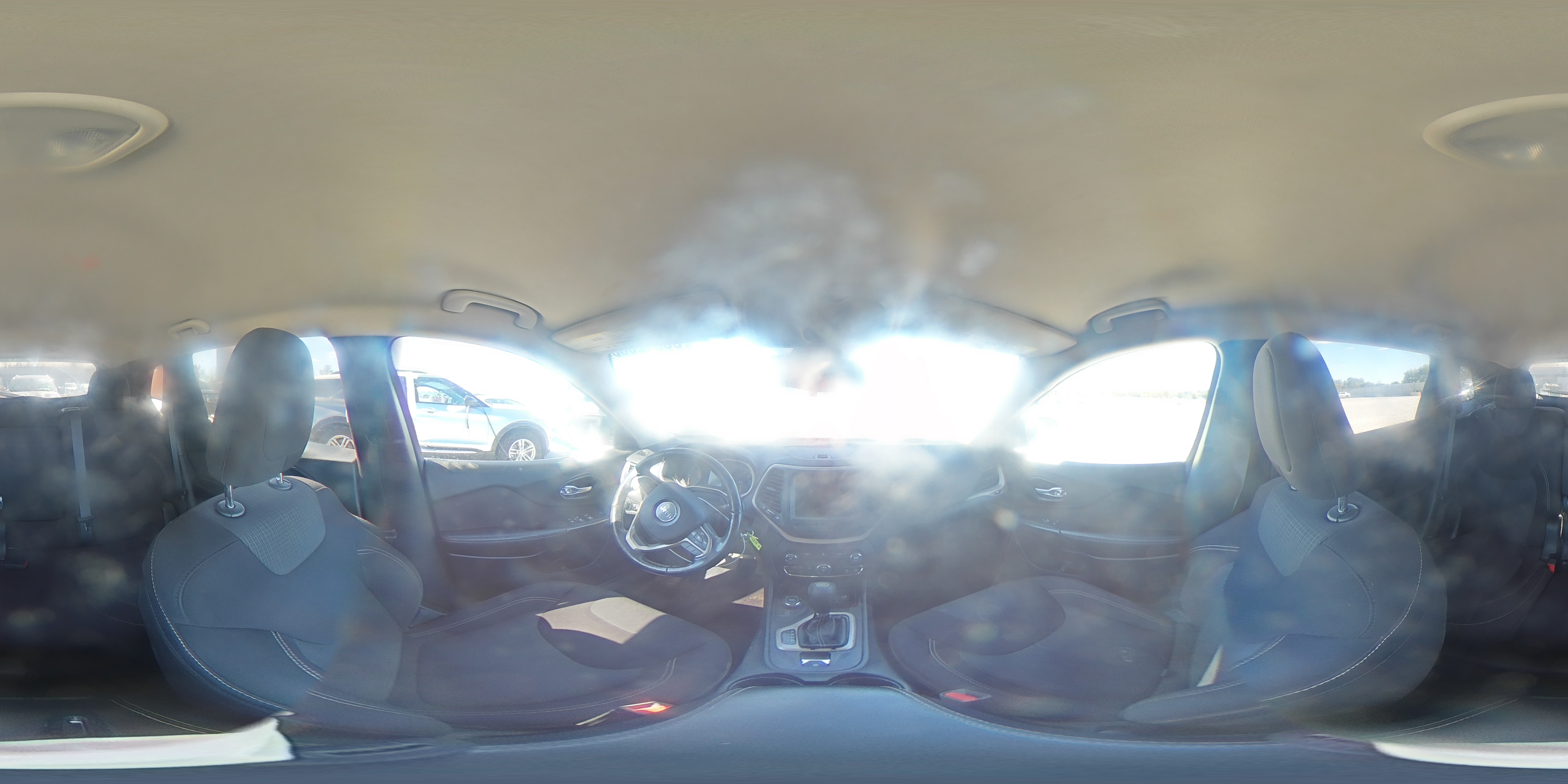 2016 Jeep Cherokee Latitude VIN: 1C4PJMCB2GW328110 Lot: 85312065