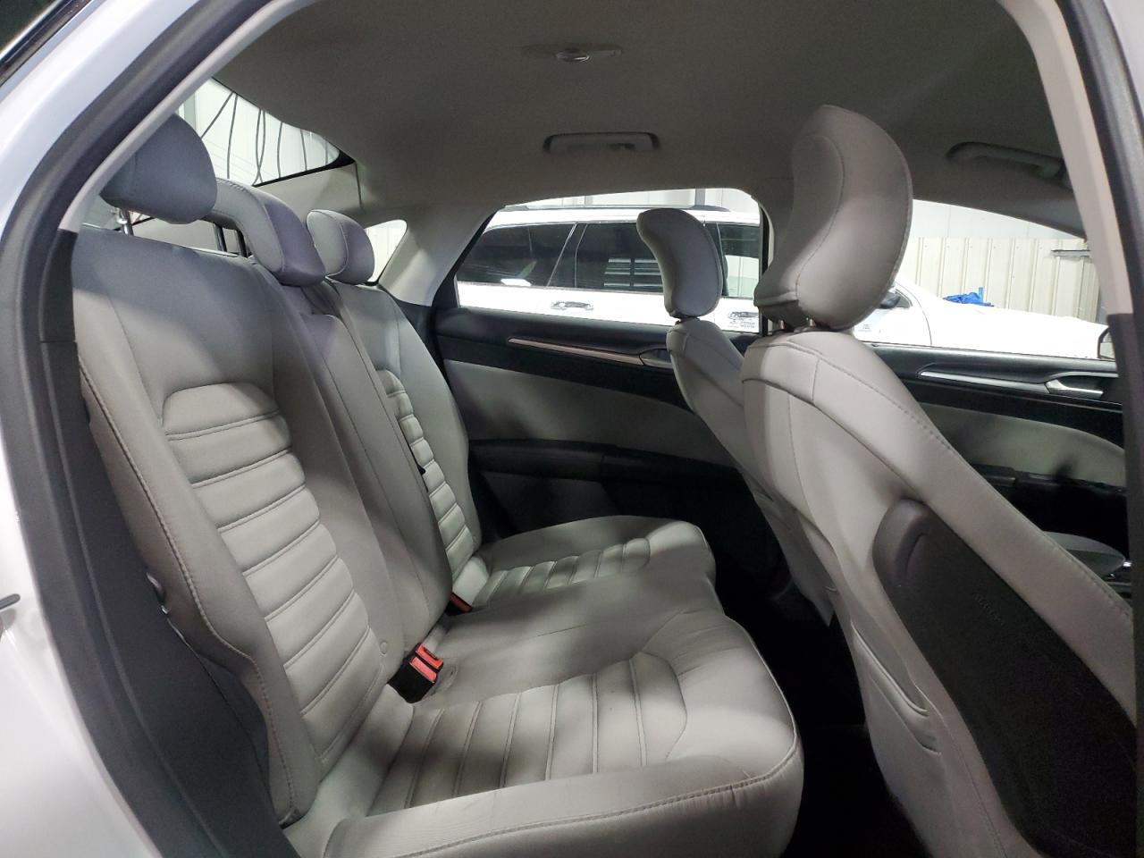 2015 Ford Fusion S VIN: 1FA6P0G73F5129358 Lot: 85112055