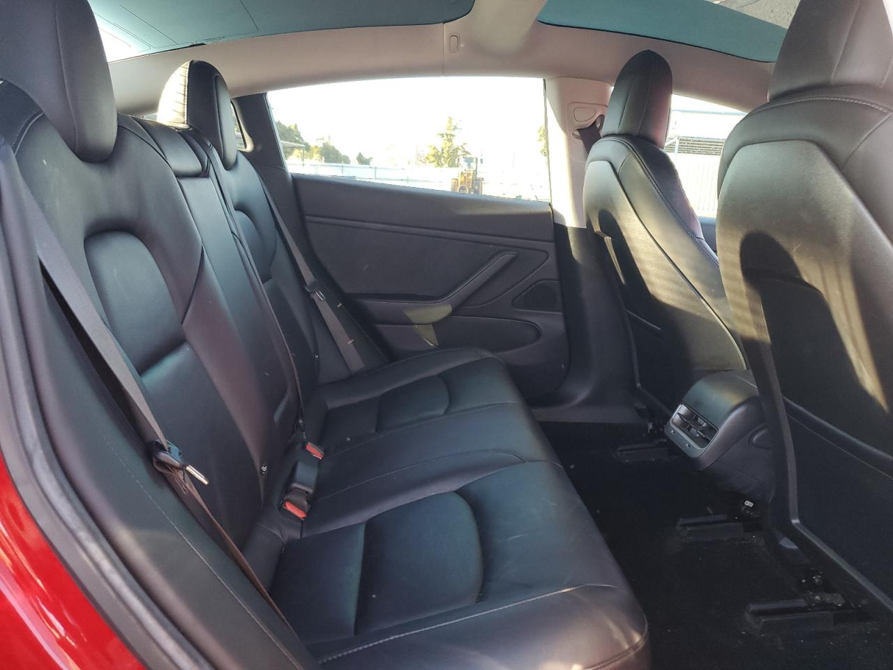 2018 Tesla Model 3 VIN: 5YJ3E1EA8JF034907 Lot: 82781445