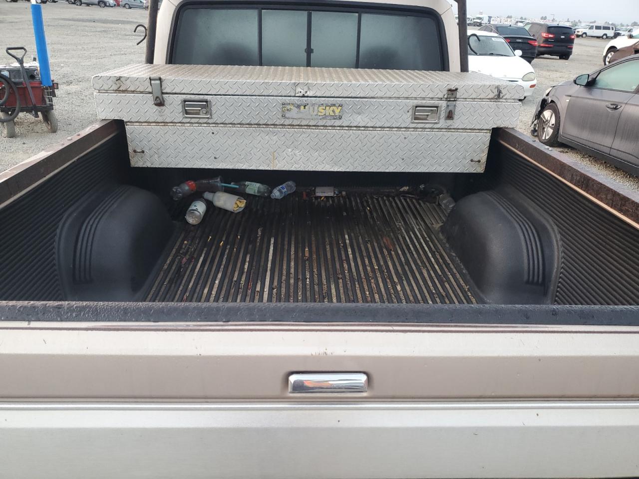 1992 Ford F150 VIN: 1FTEX15N0NKA46015 Lot: 82639185