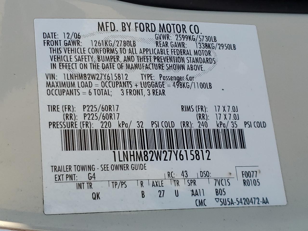 2007 Lincoln Town Car Signature Limited VIN: 1LNHM82W27Y615812 Lot: 82581205