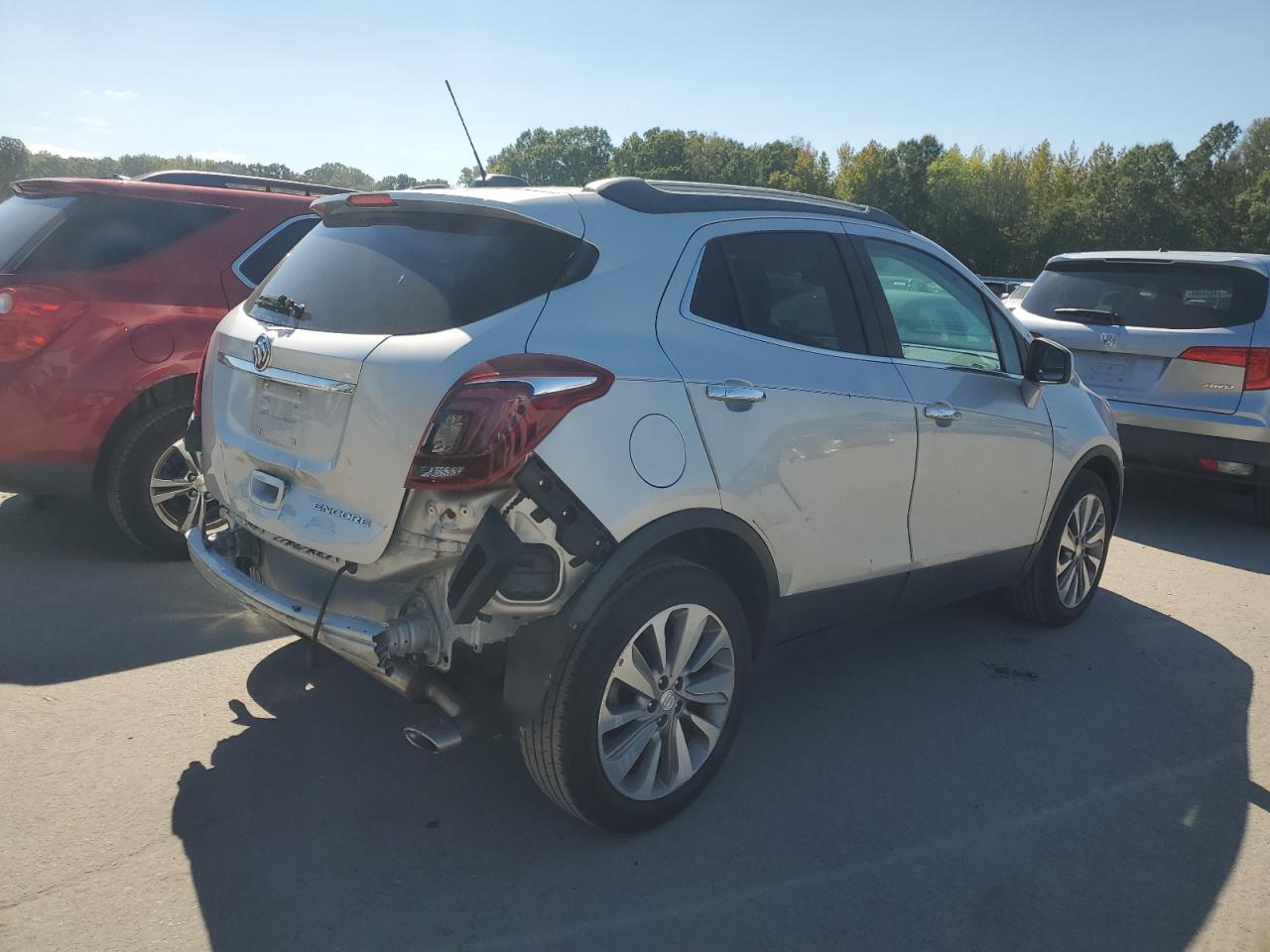 2020 Buick Encore Preferred VIN: KL4CJASB8LB330499 Lot: 81972805