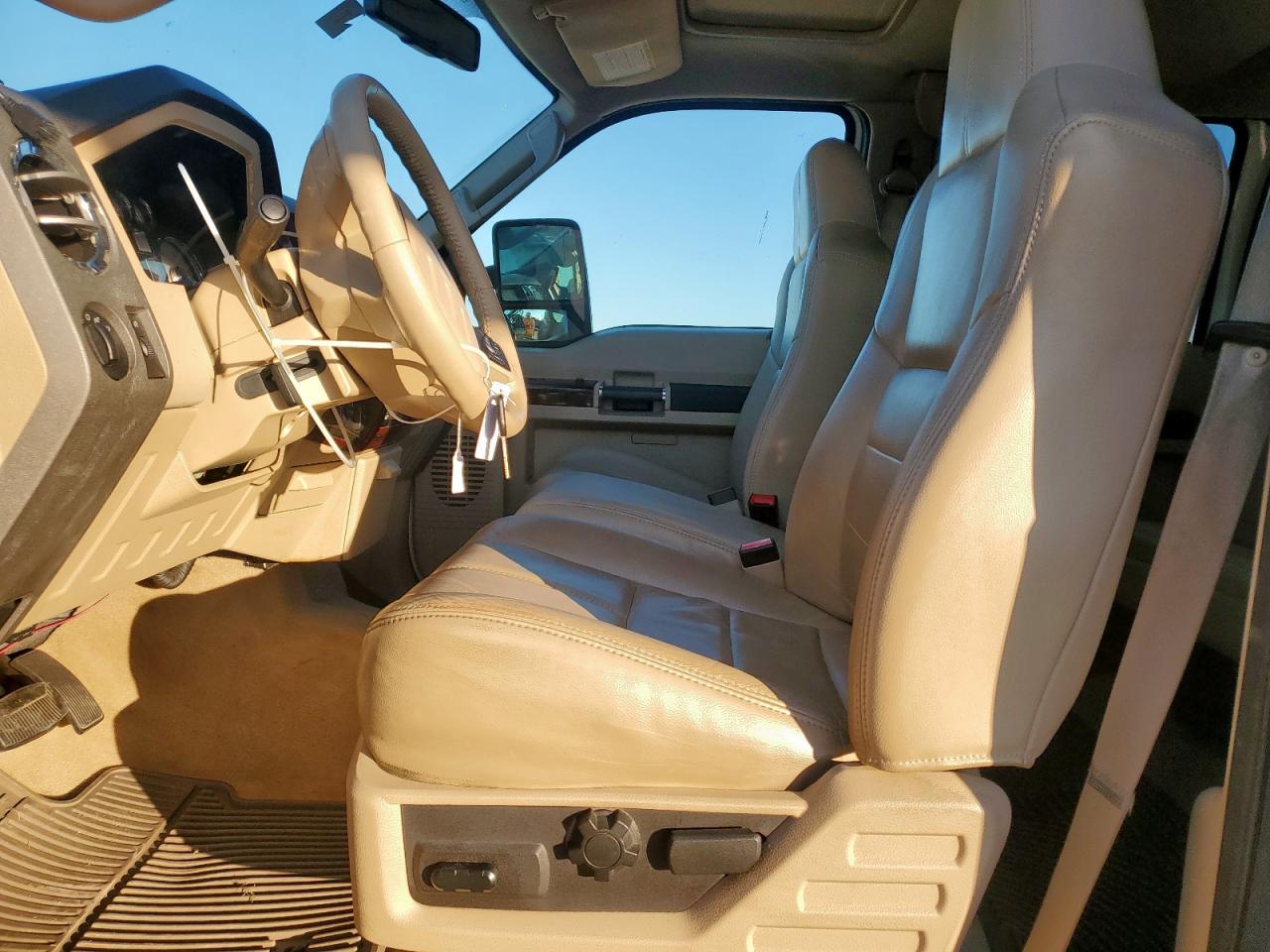 2008 Ford F250 Super Duty VIN: 1FTSW21R68EE15774 Lot: 84983265