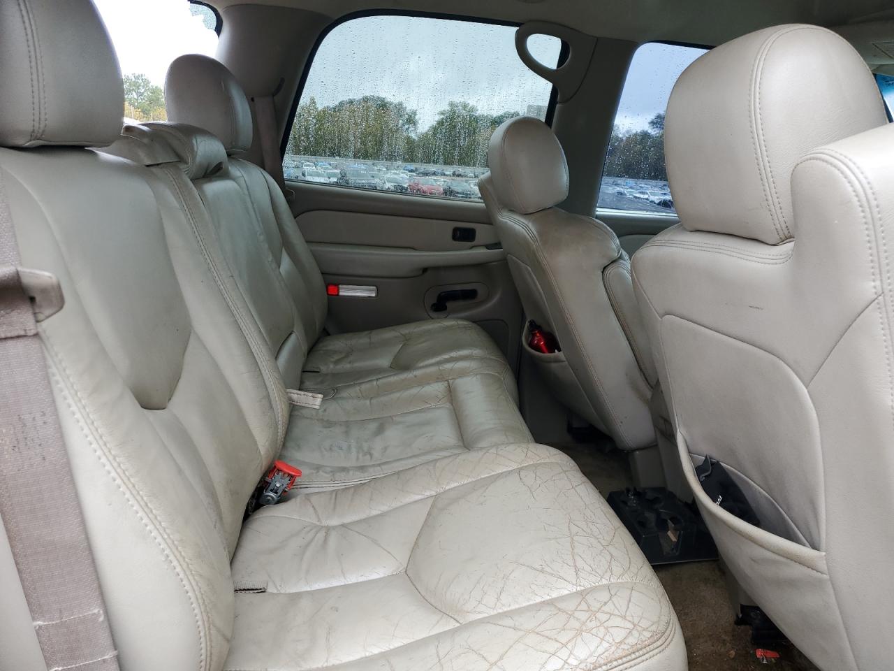 2003 Chevrolet Tahoe C1500 VIN: 1GNEC13Z63R148013 Lot: 82631355