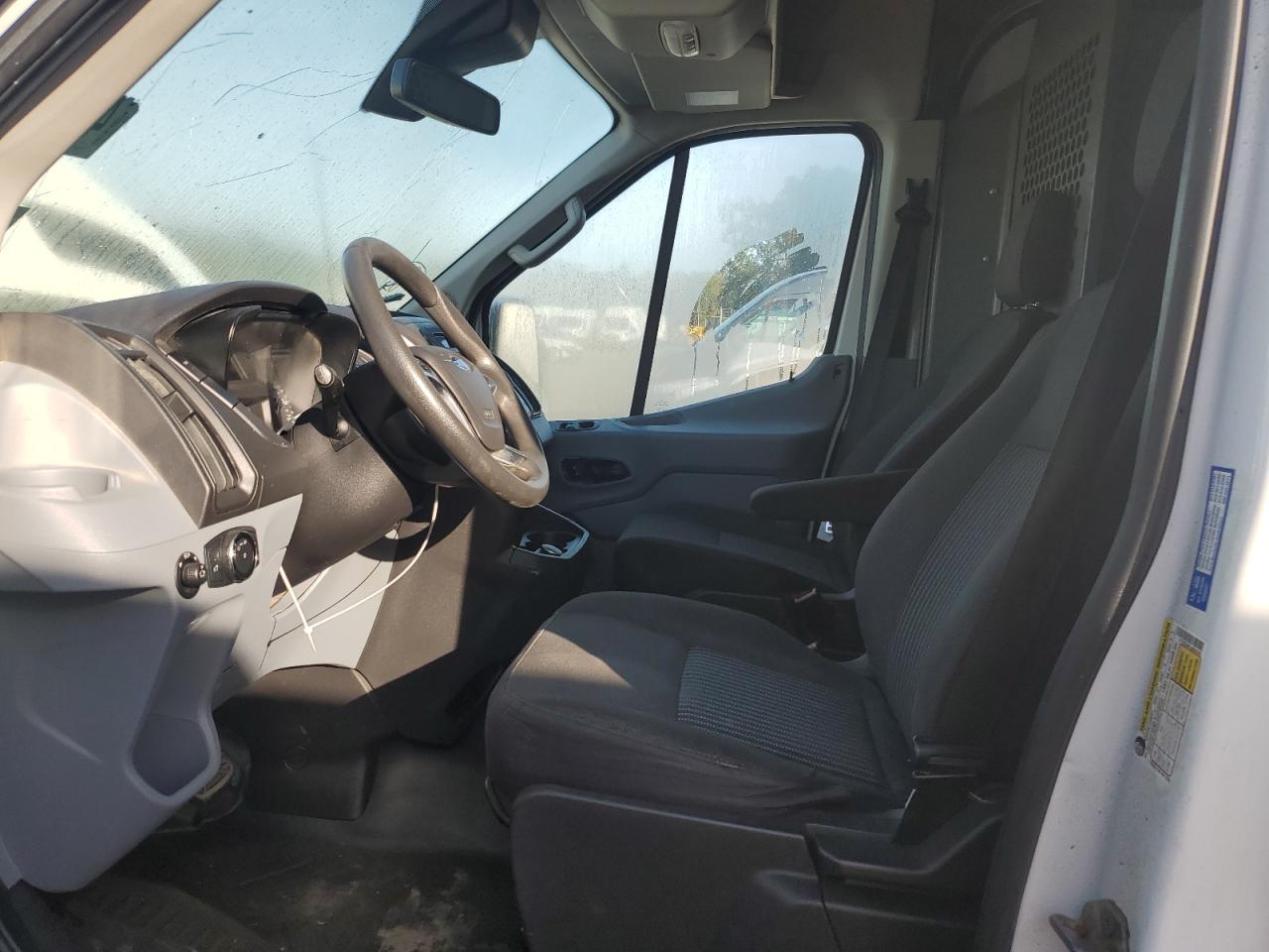 2018 Ford Transit T-250 VIN: 1FTYR3XM1JKB46190 Lot: 81187905