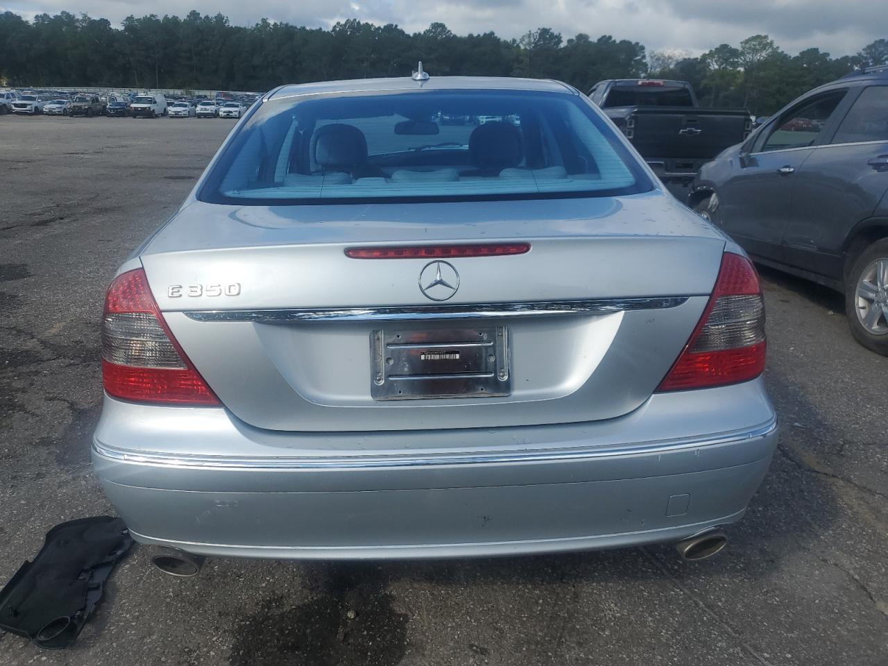 2008 Mercedes-Benz E 350 VIN: WDBUF56X08B245851 Lot: 89915515