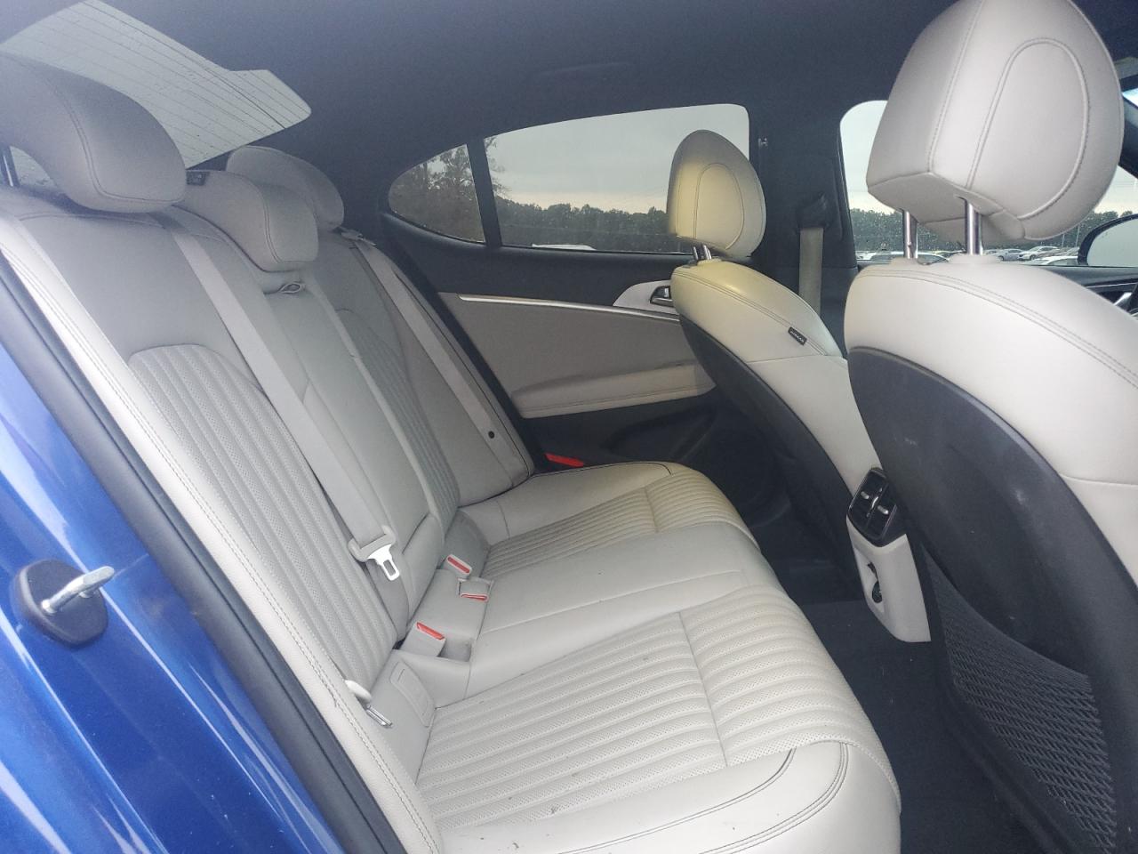 2022 Genesis G70 Base VIN: KMTG54TEXNU093688 Lot: 85142495