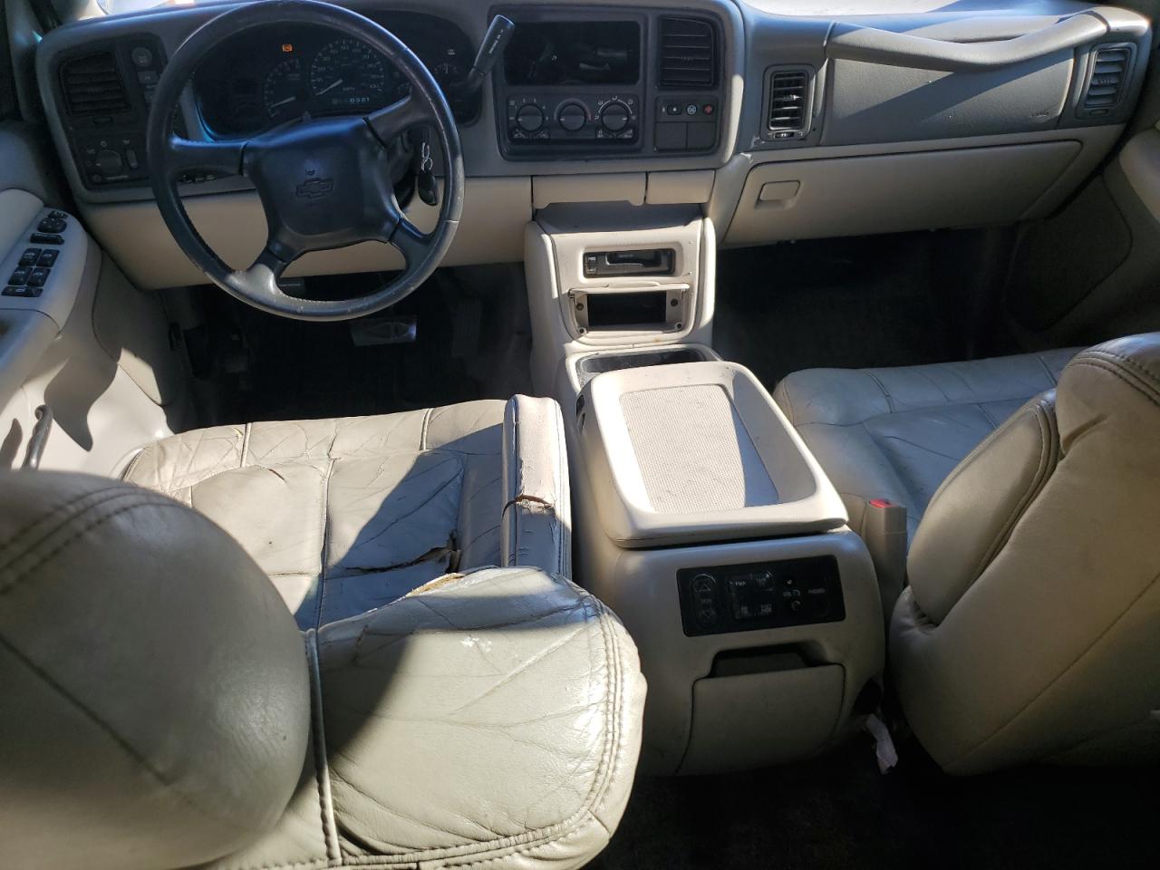 2002 Chevrolet Tahoe K1500 VIN: 1GNEK13Z22R293857 Lot: 85602325