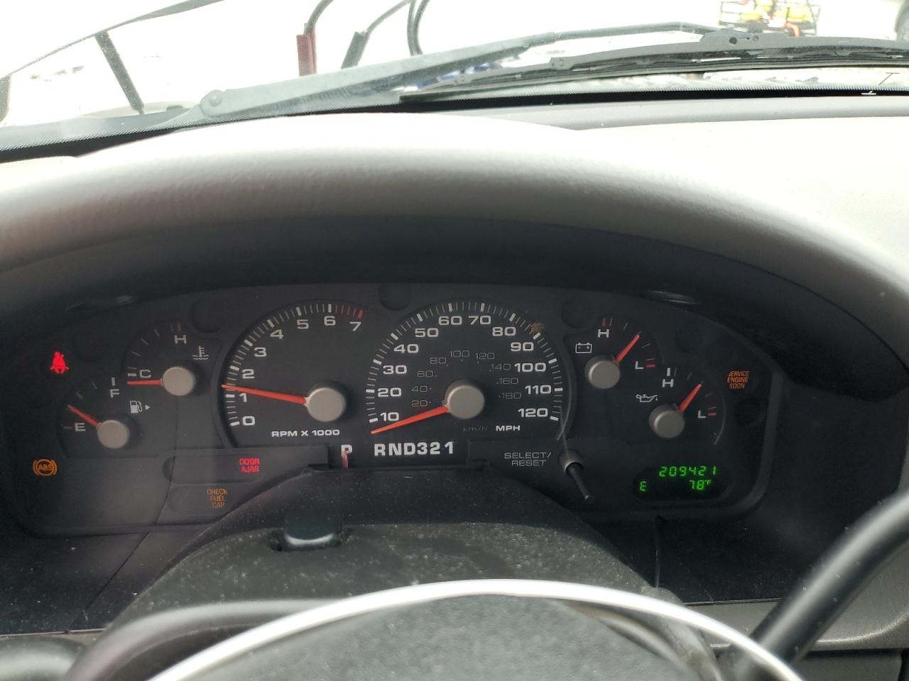 2004 Ford Explorer Xlt VIN: 1FMZU63W34UB13076 Lot: 82584105