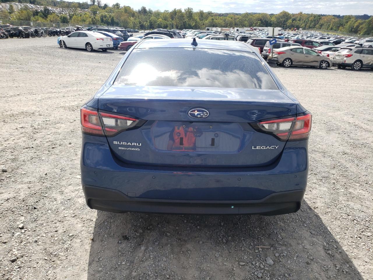 2022 Subaru Legacy Limited VIN: 4S3BWAN69N3003575 Lot: 85682025