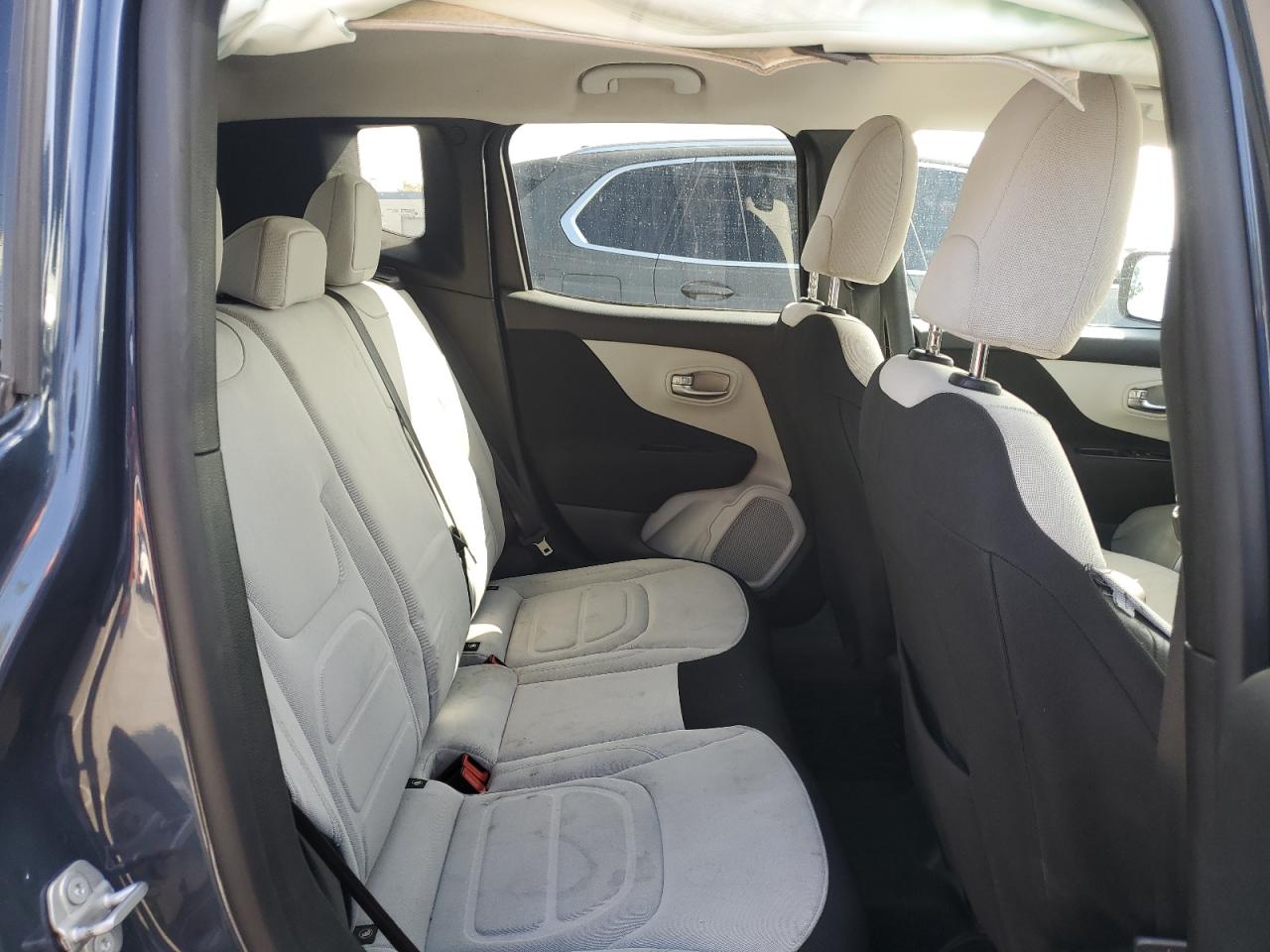 2020 Jeep Renegade Latitude VIN: ZACNJABB2LPL67632 Lot: 87393395