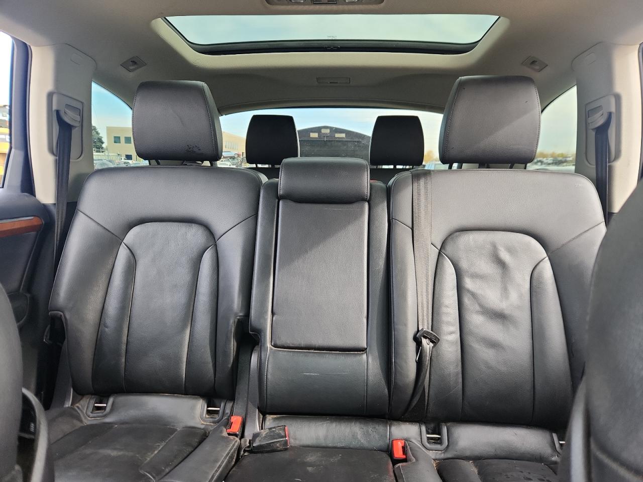 2015 Audi Q7 Premium Plus VIN: WA1LGAFE8FD015231 Lot: 90860325