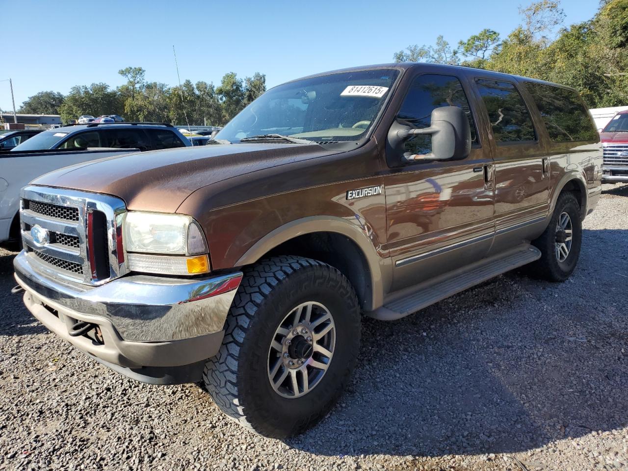 FORD EXCURSION 2002. Lot# 81412615. VIN 1FMNU43SX2EA67348. Photo 1
