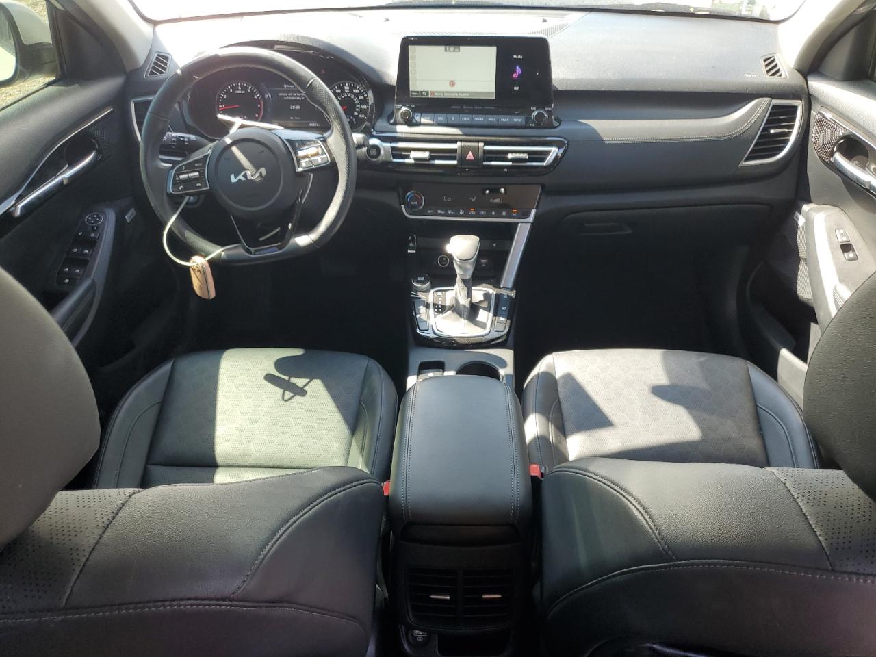 2022 Kia Seltos Sx VIN: KNDETCA21N7242874 Lot: 84986325