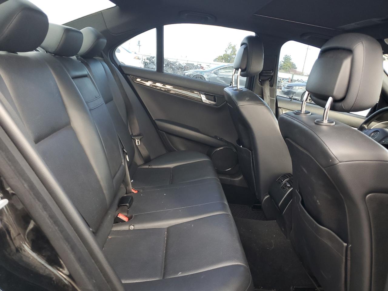 2011 Mercedes-Benz C 300 VIN: WDDGF5EB3BR154677 Lot: 85662525
