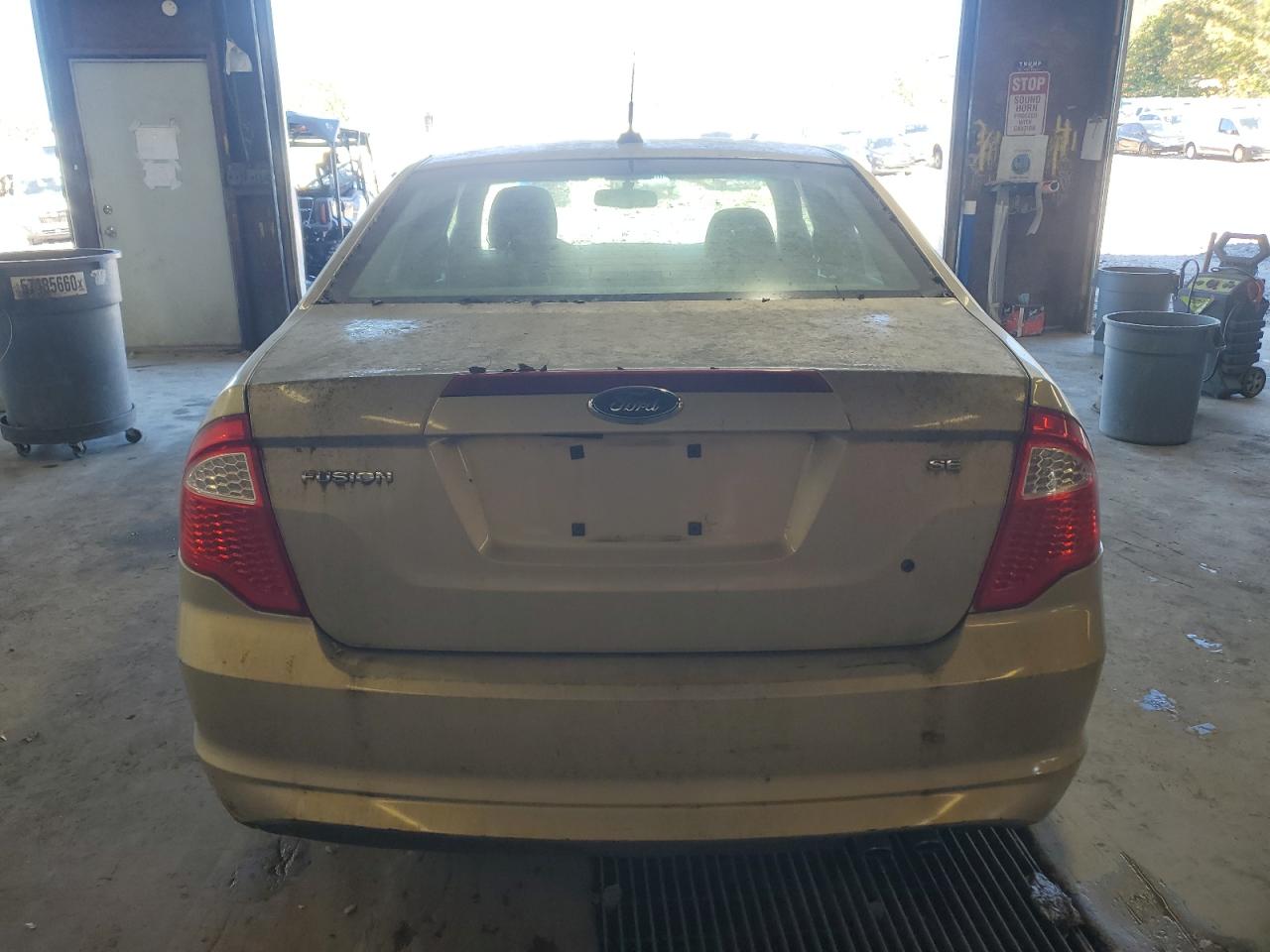 2010 Ford Fusion Se VIN: 3FAHP0HA4AR193790 Lot: 81800575