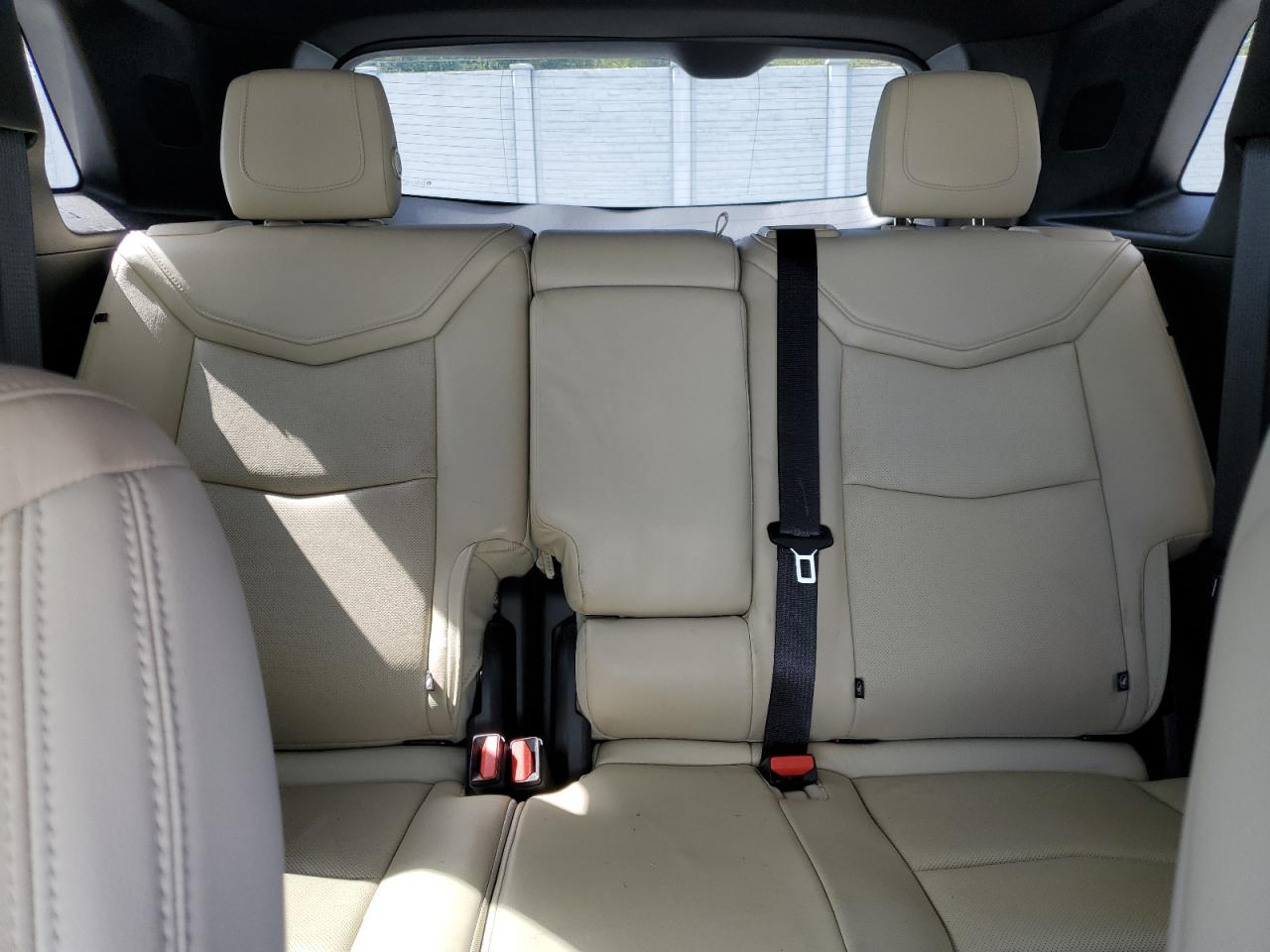 2019 Cadillac Xt5 Luxury VIN: 1GYKNCRS7KZ227310 Lot: 82504735